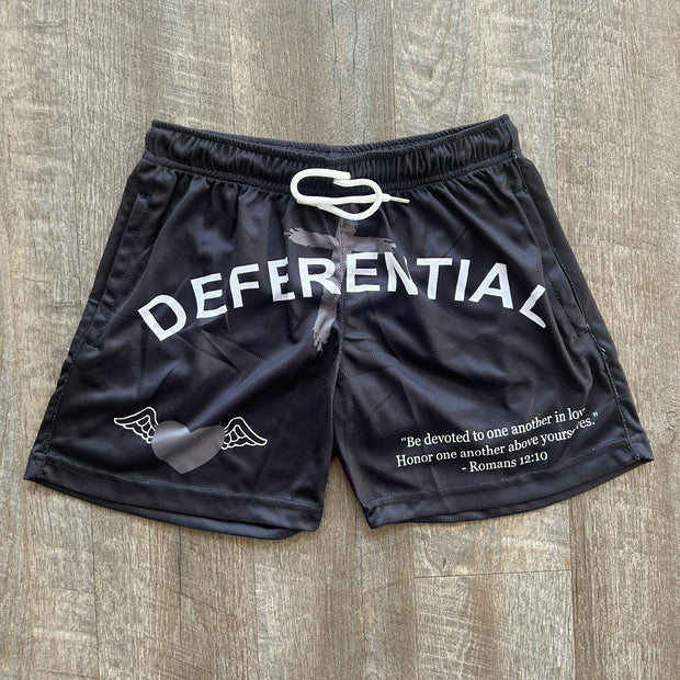 Stylish preppy printed shorts