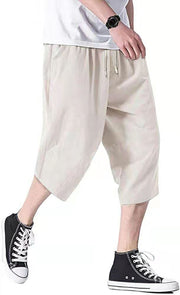 Loose cotton and linen cropped casual shorts with deep pockets