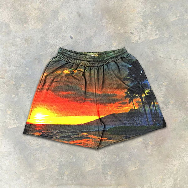 Scenic print elastic shorts