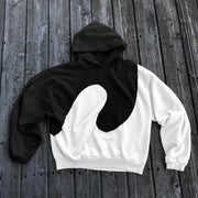 Personalized black and white contrast vortex stitching hoodie