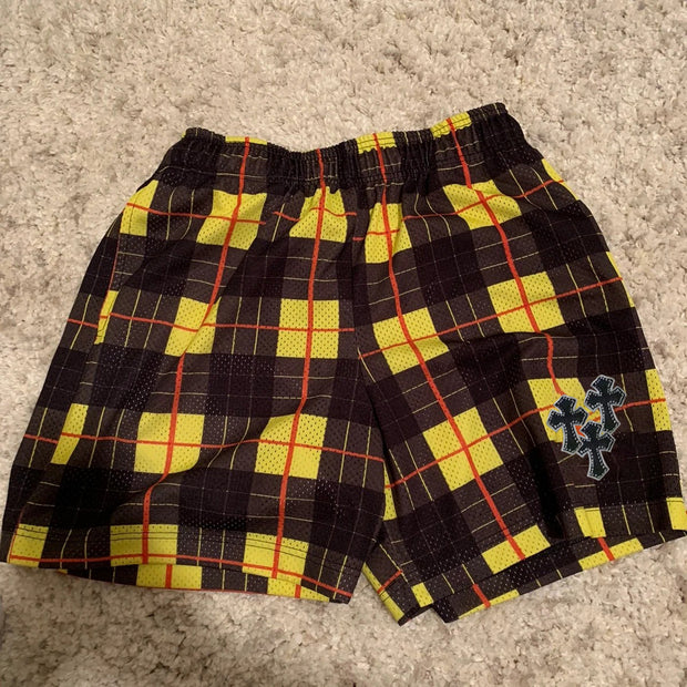 Contrast checkered cross-print shorts