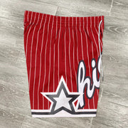 Trendy striped casual sports basketball shorts