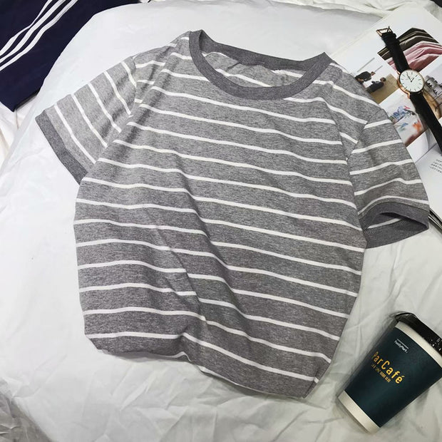 Casual striped short-sleeved T-shirt trend simple and versatile